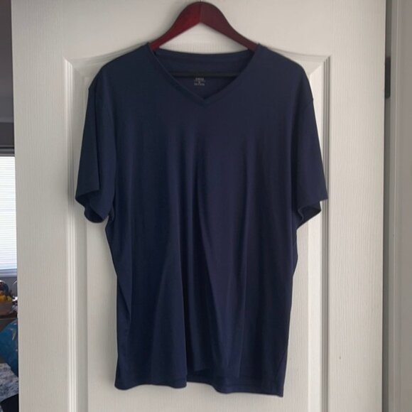 Other - Men’s alfani vneck navy stretch T-shirt